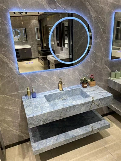 Piano da bagno in ardesia a parete